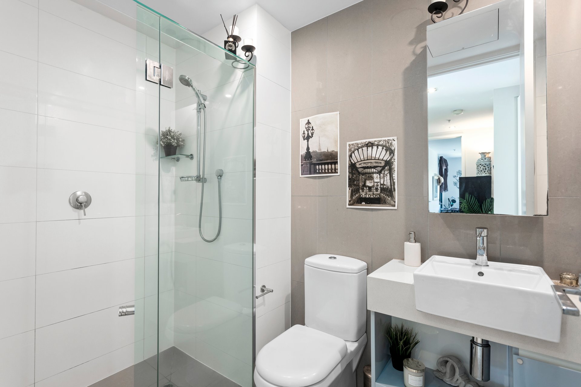 Property Gallery Thumbnail 9