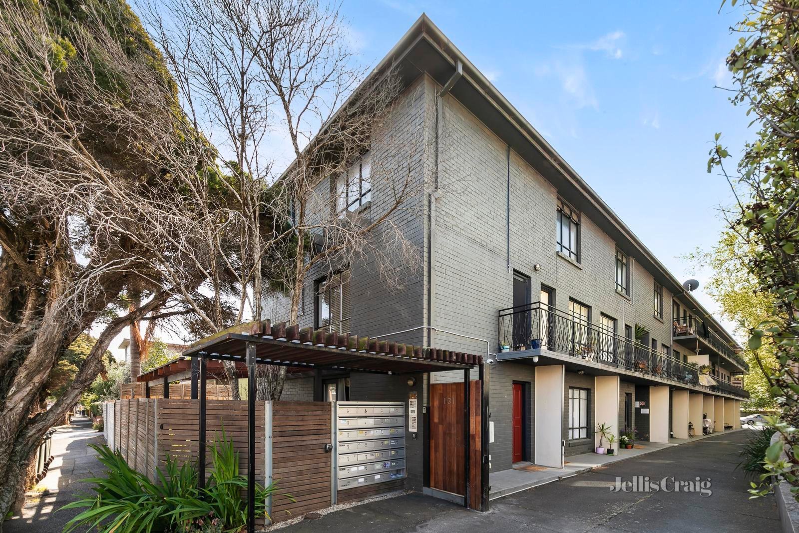 17/131 Glen Huntly Road, Elwood image 1