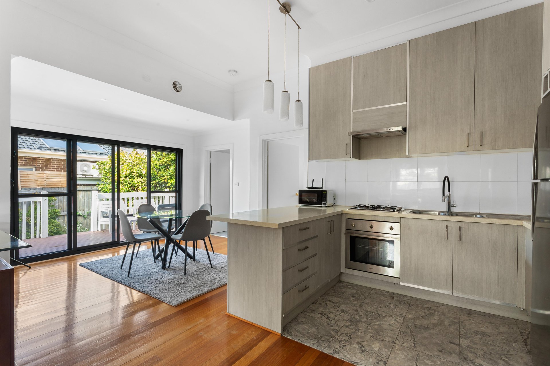 1/716 North Road, Ormond image 2