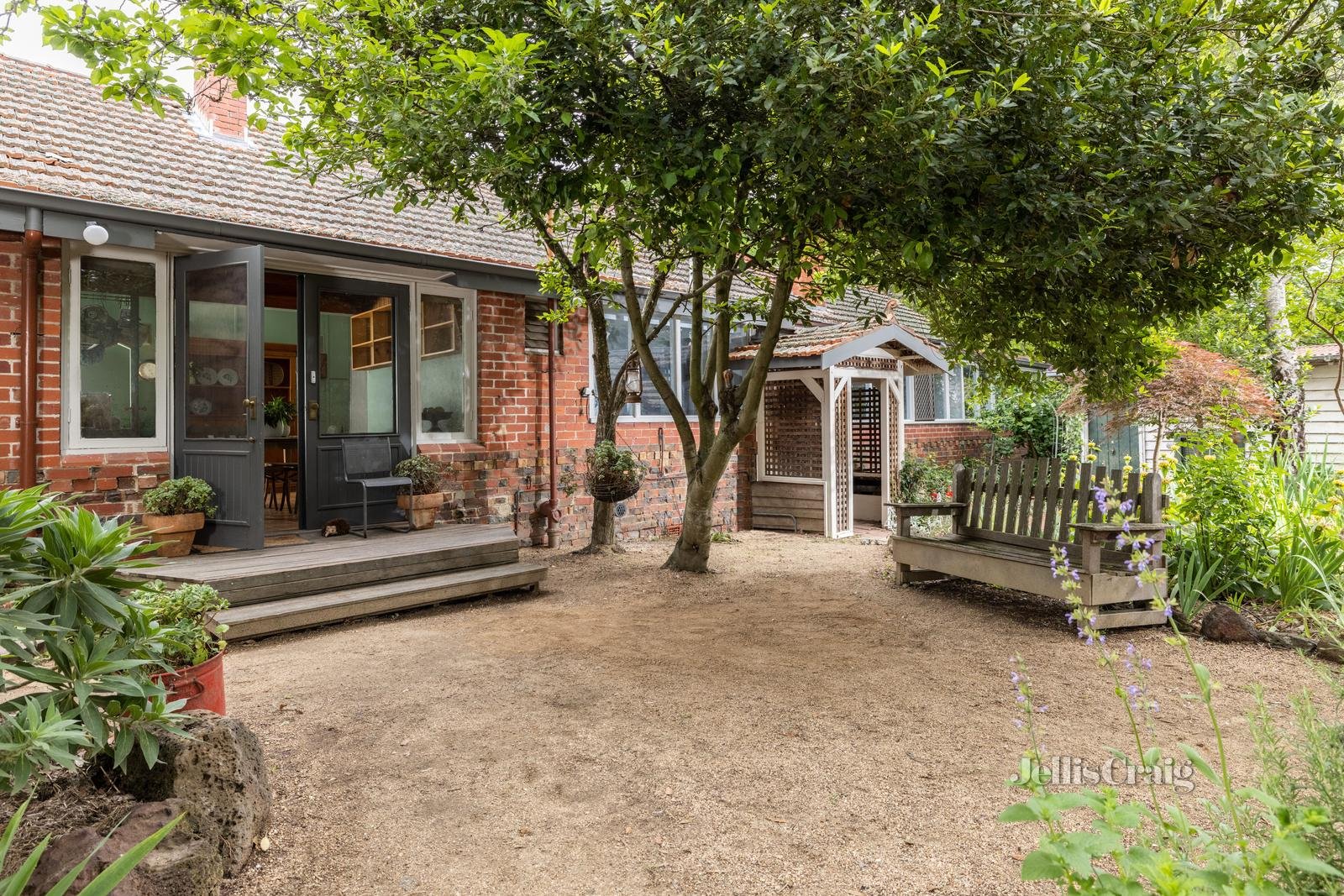 1716 Sturt Street, Lake Wendouree image 14