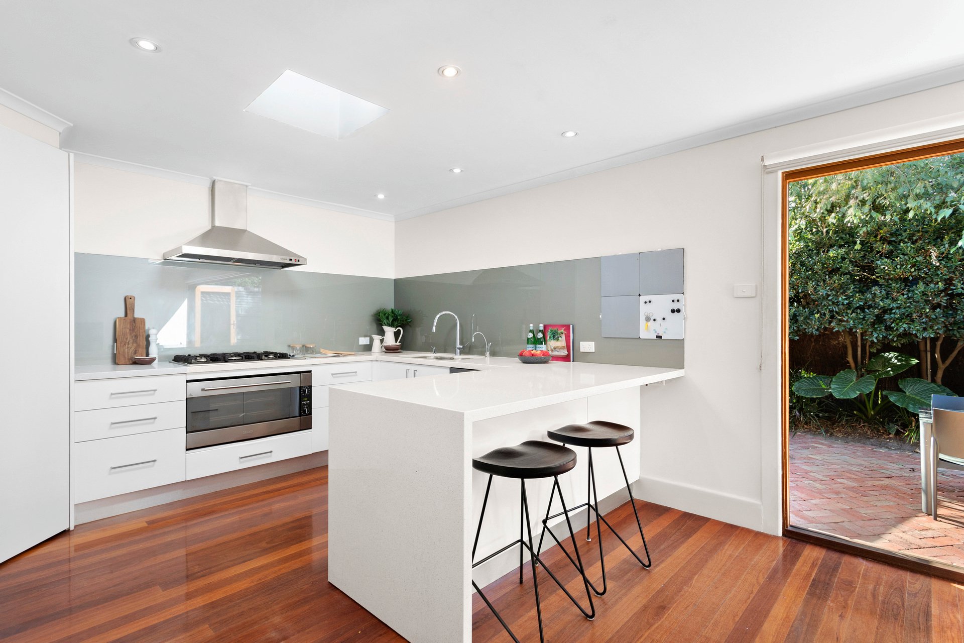 Property Gallery Thumbnail 3