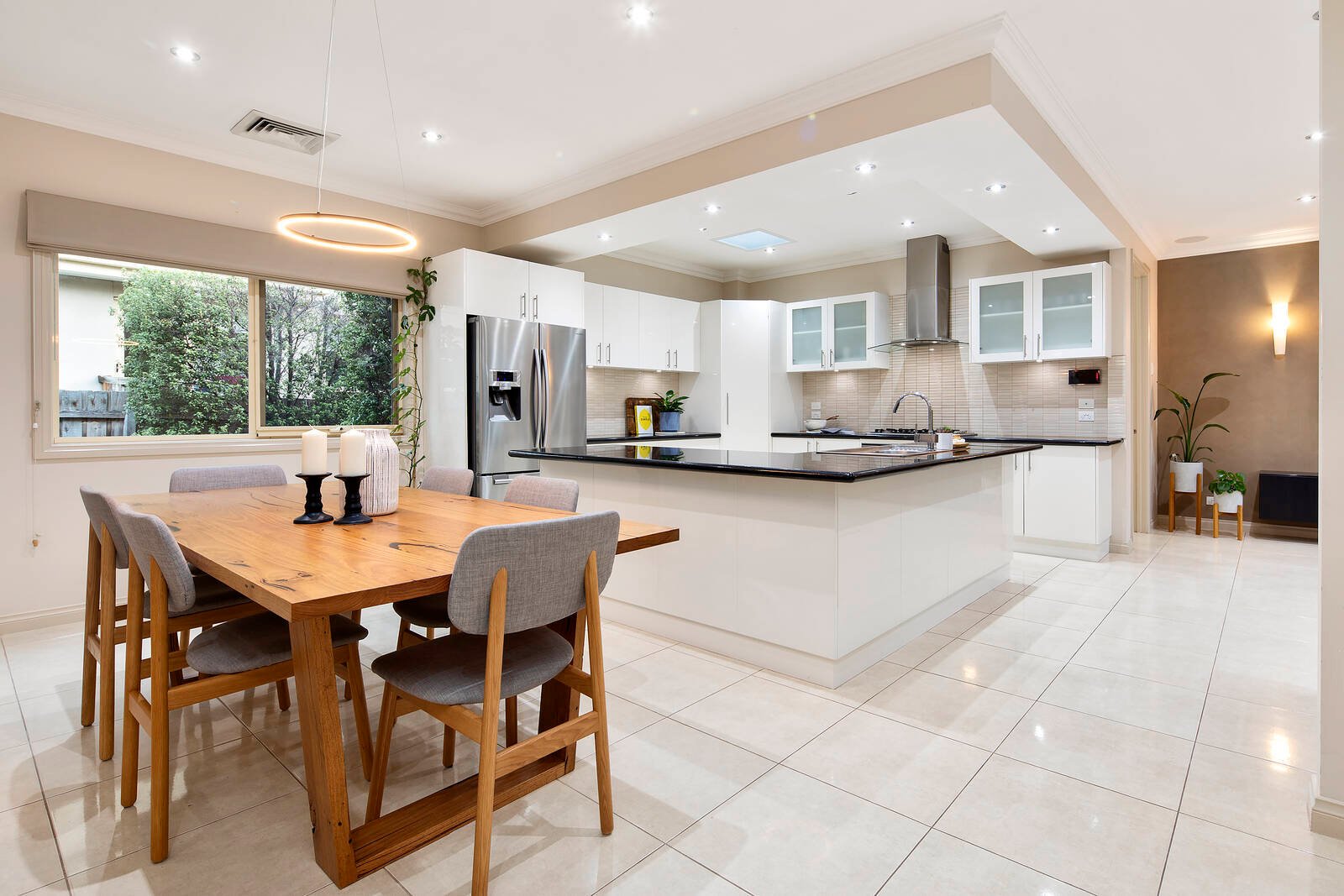 Property Gallery Thumbnail 4
