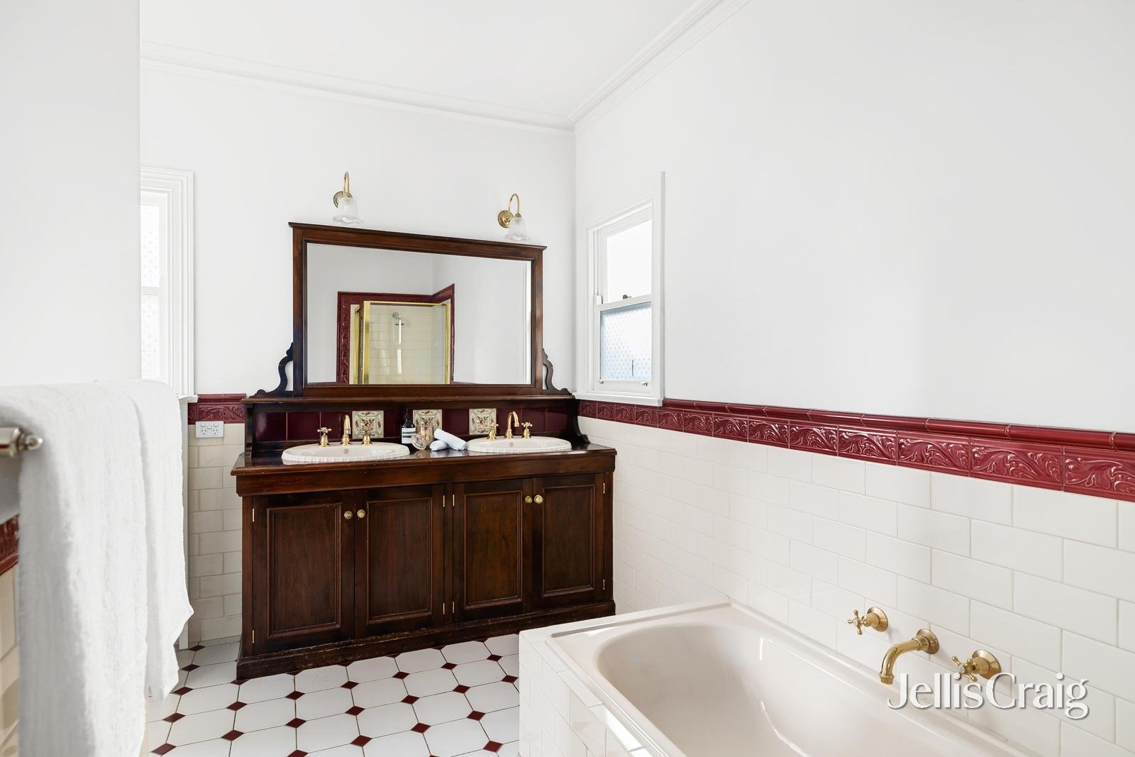 172 Cochrane Street, Brighton image 13