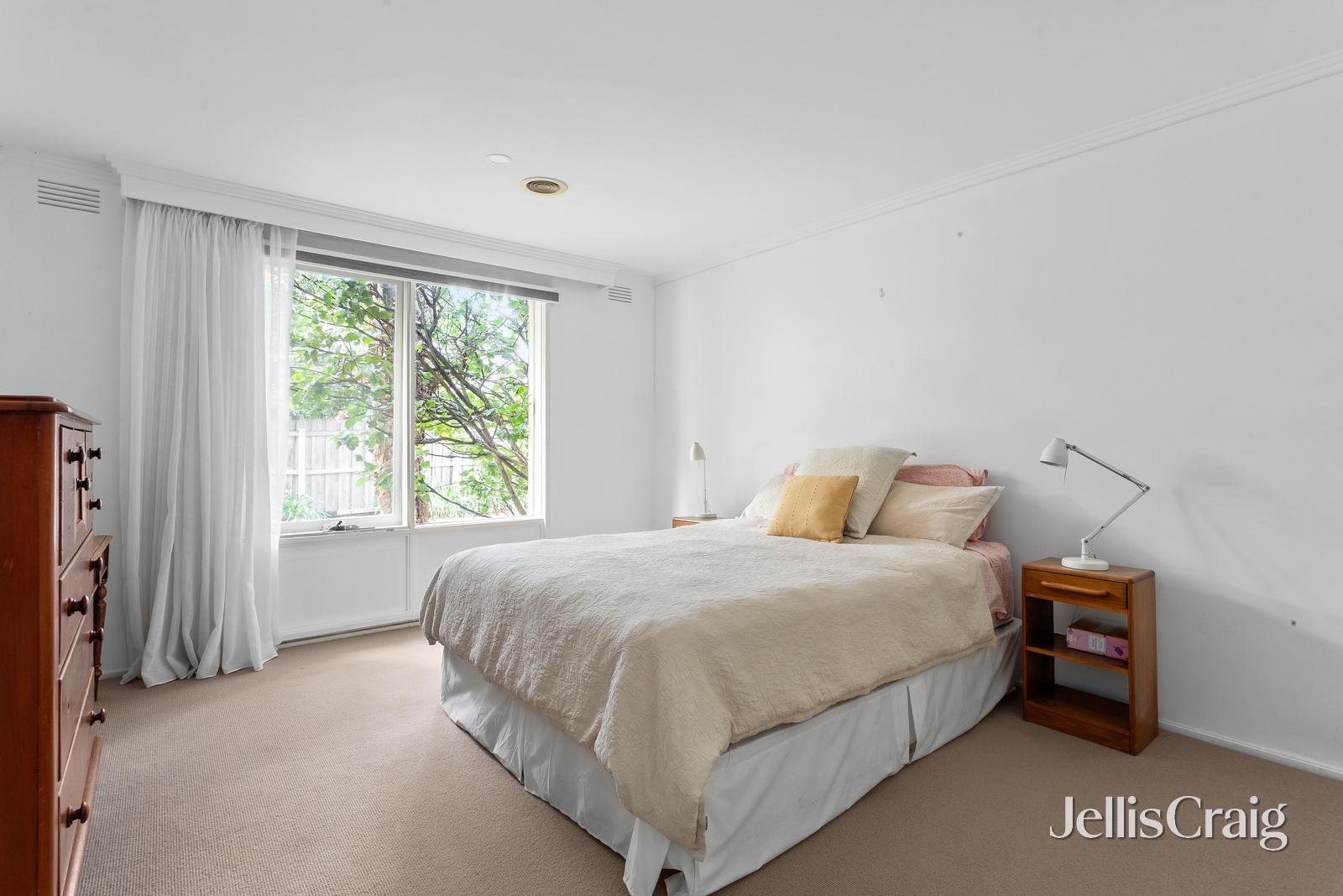 1/72 Holyrood Street, Hampton image 6