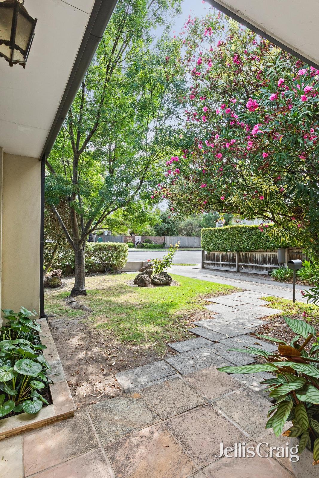 1/72 Holyrood Street, Hampton image 11