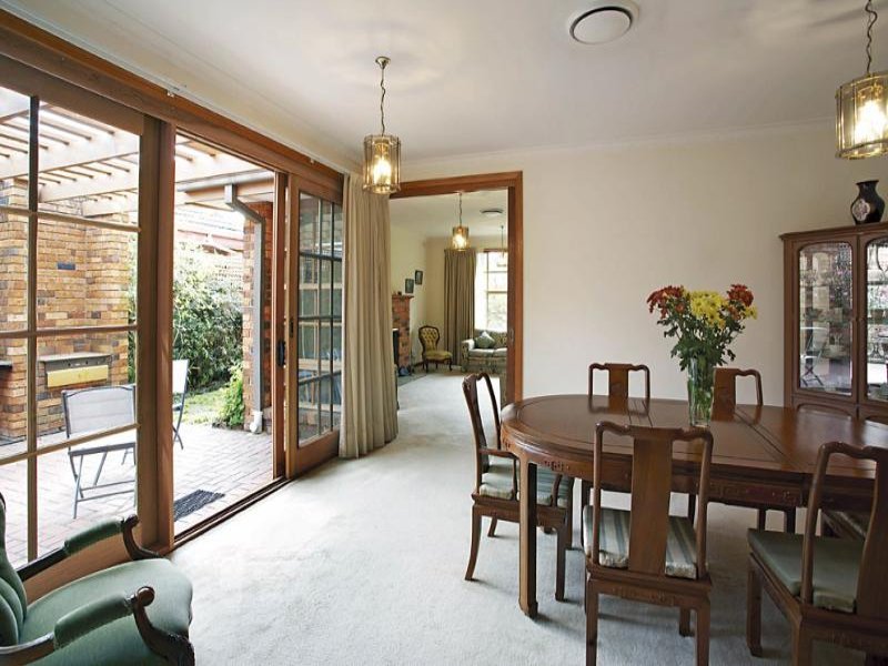 1/72 Maud Street, Balwyn North image 3