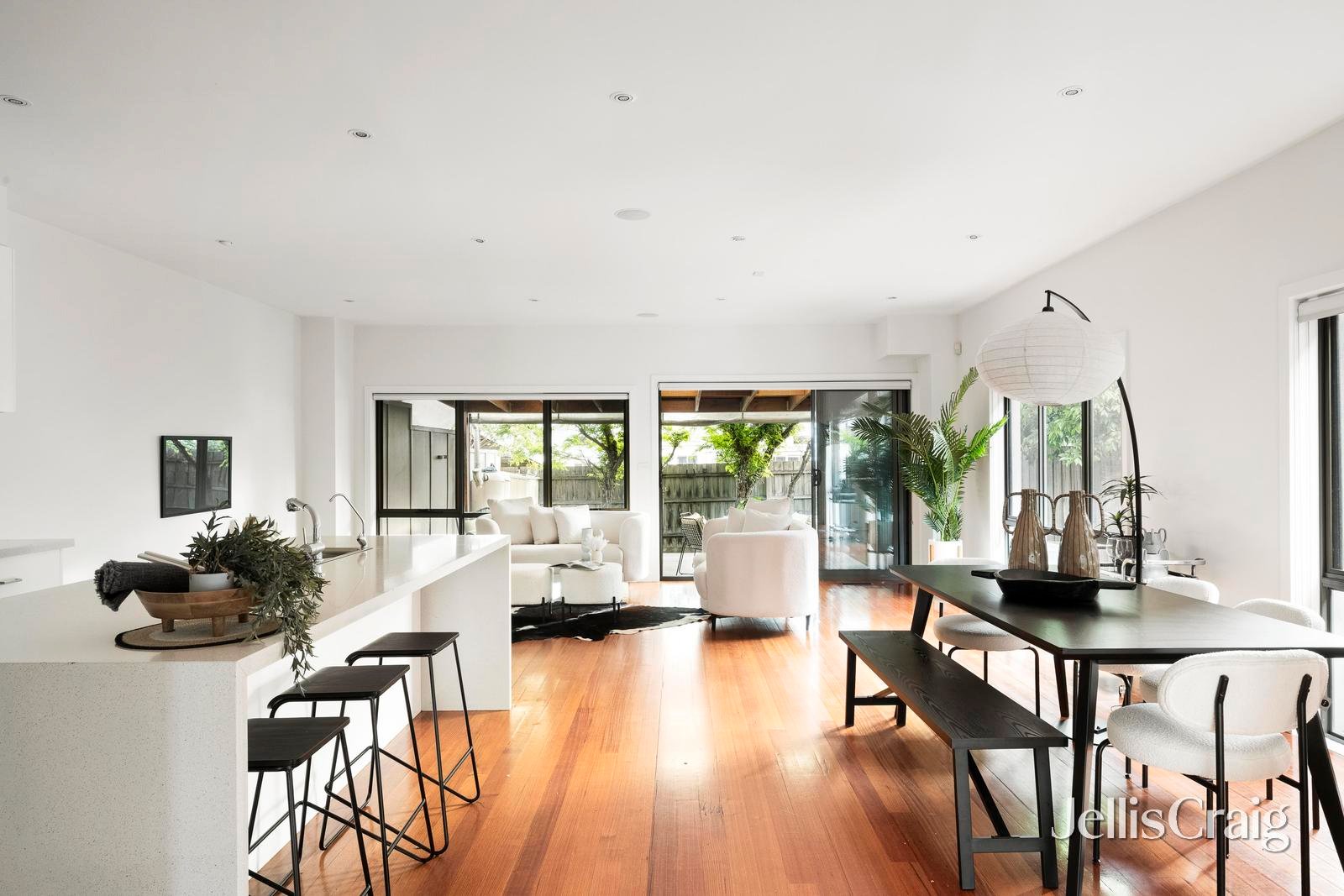 172 Raleigh Street, Thornbury image 3