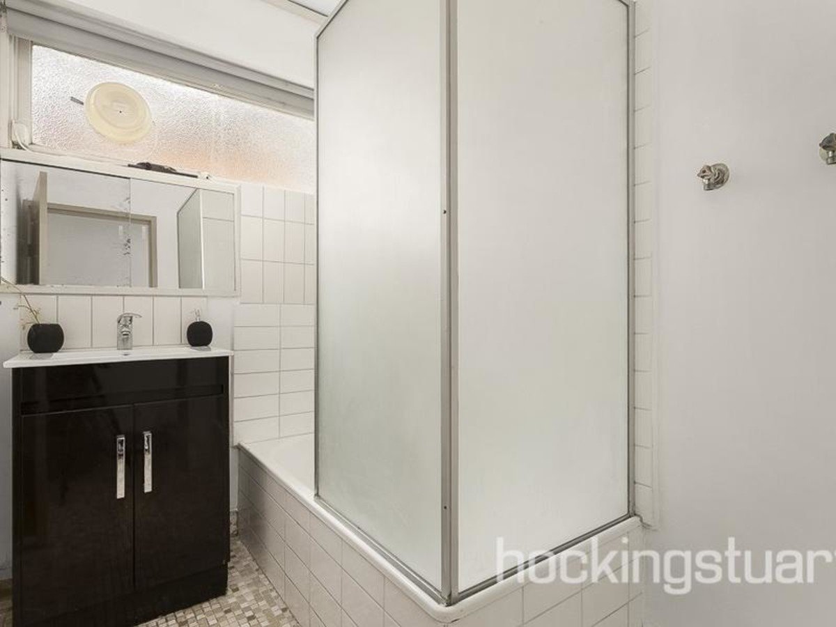 1/72 Rathmines Street, Fairfield image 4