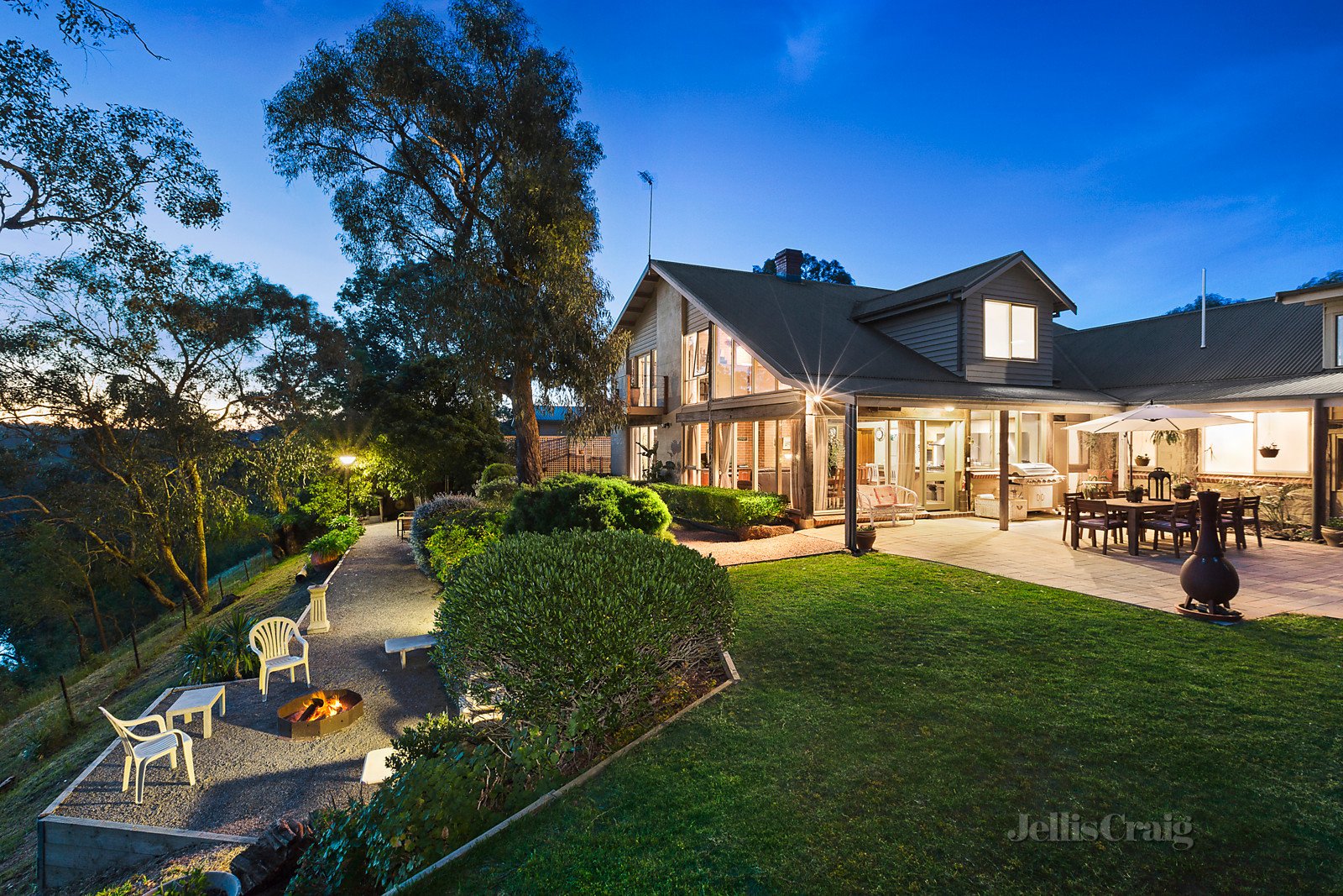 172 Research-Warrandyte Road, Warrandyte image 1