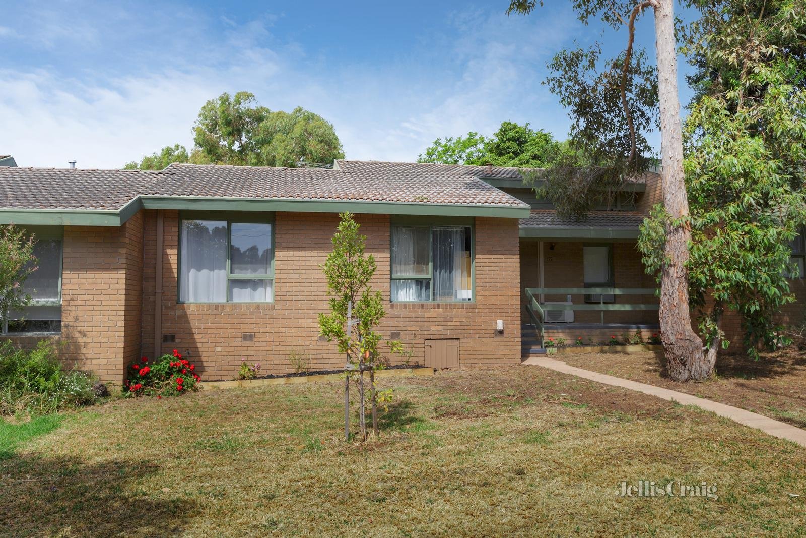 172 Station Street, Box Hill South image 1