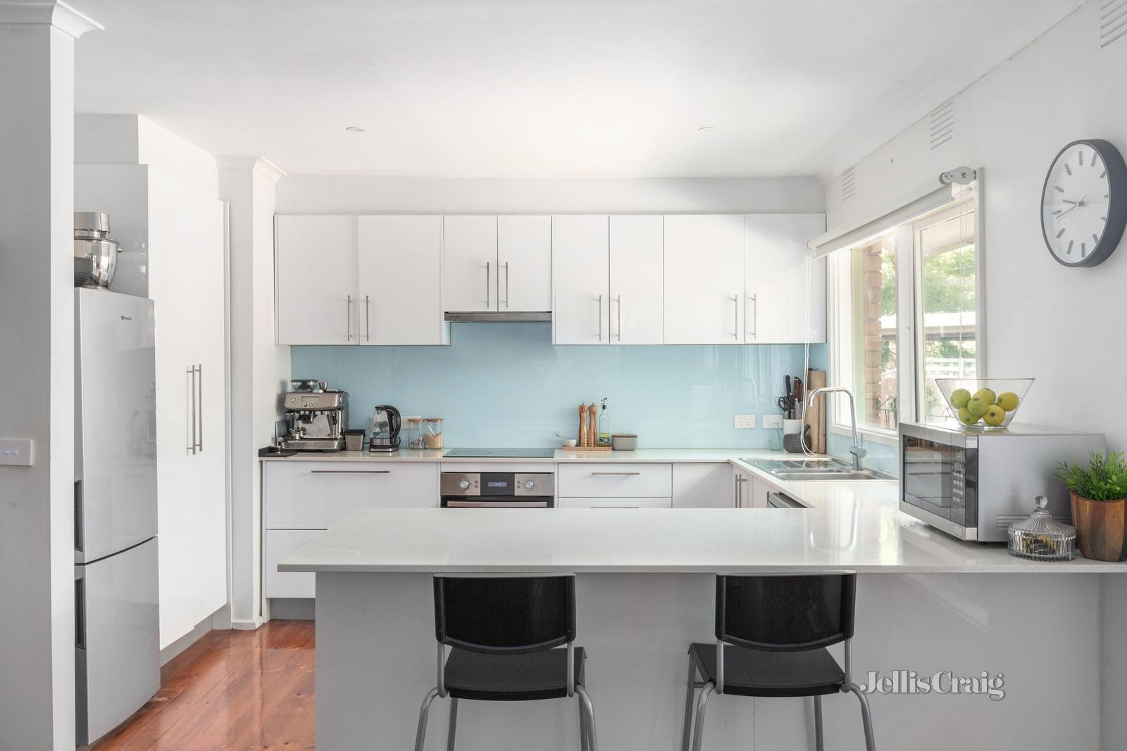 172 Station Street, Box Hill South image 3