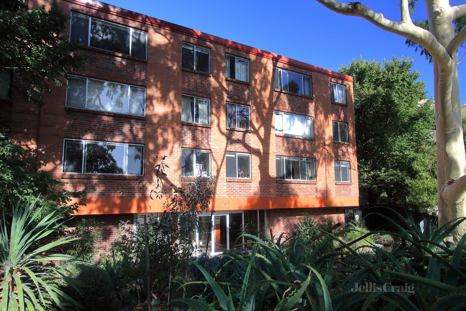 17/212-222 The Avenue, Parkville image 5