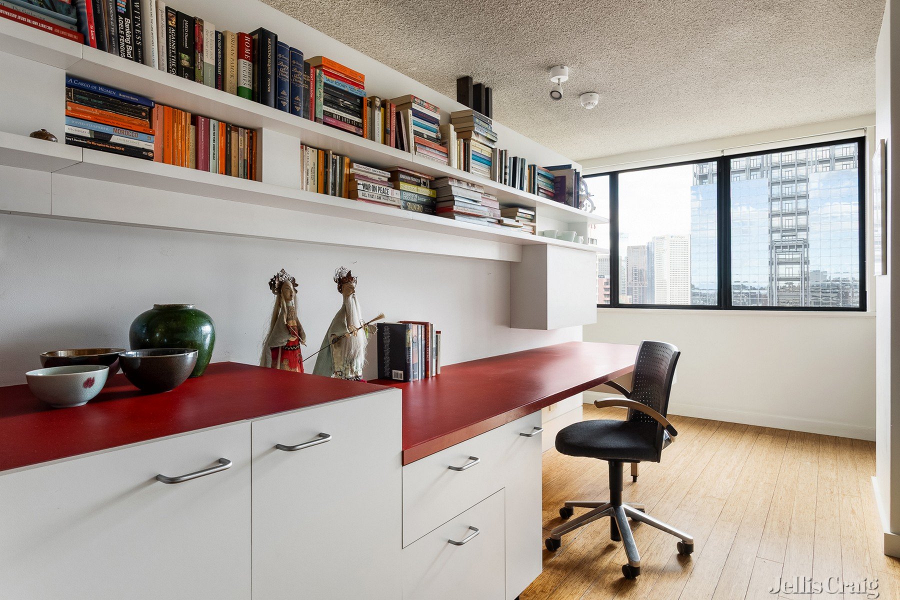 172/201 Spring Street, Melbourne image 6