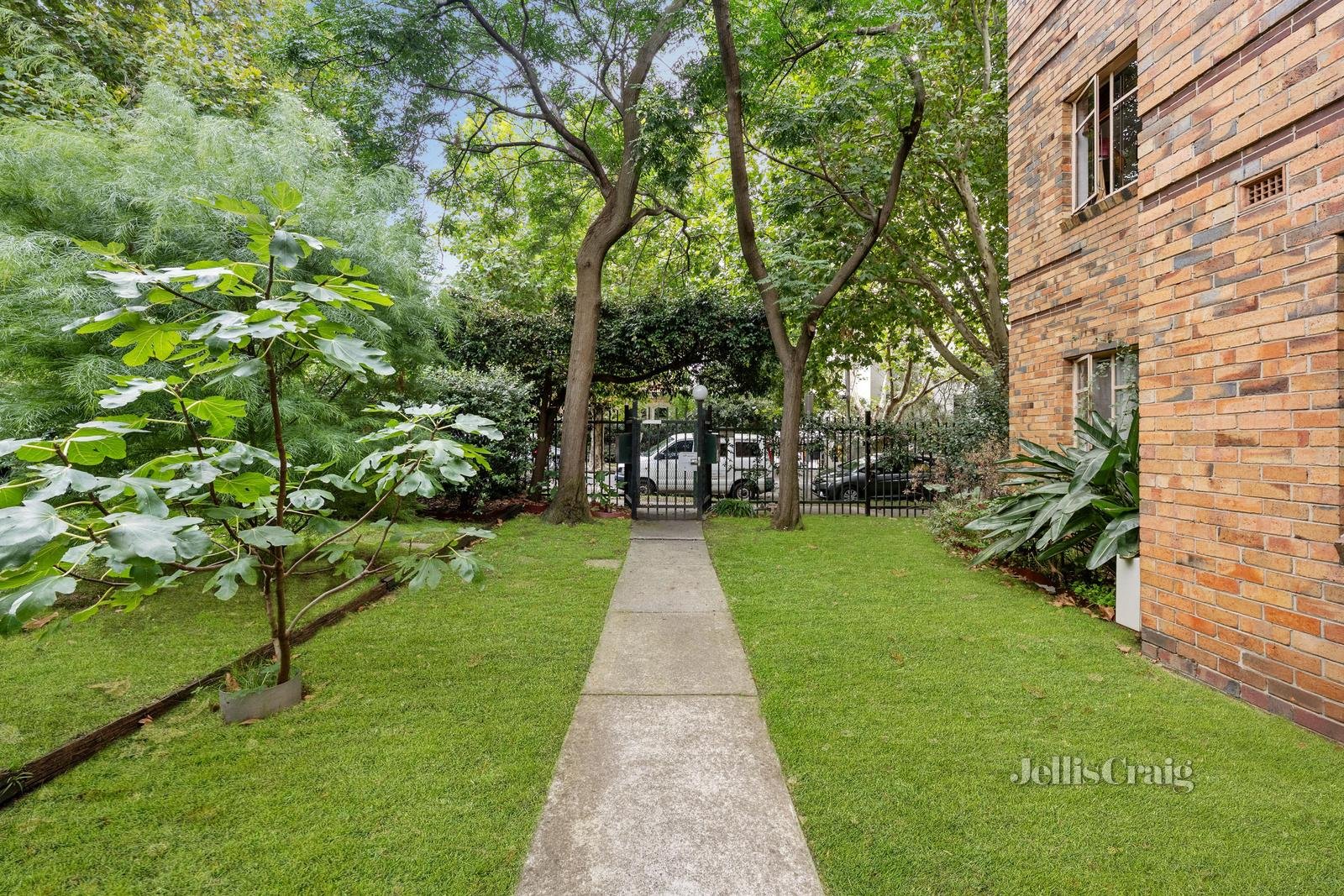 17/23-25 Charnwood Road, St Kilda image 10