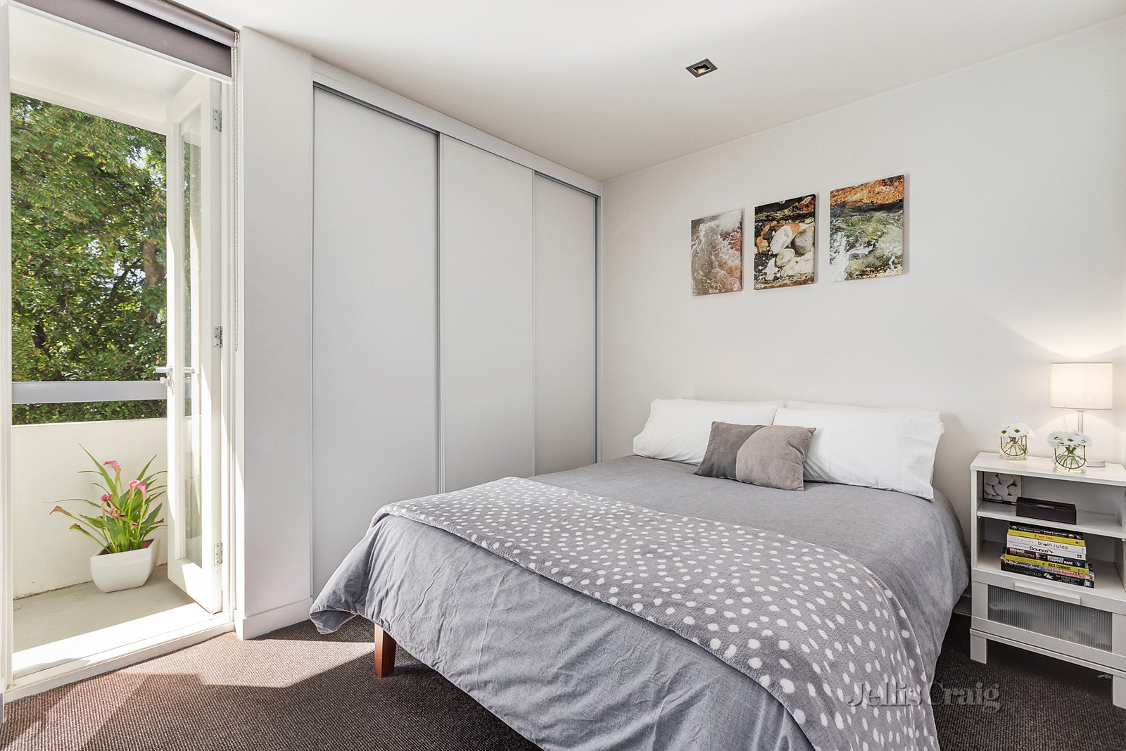 17/23 Avoca Street, South Yarra image 2