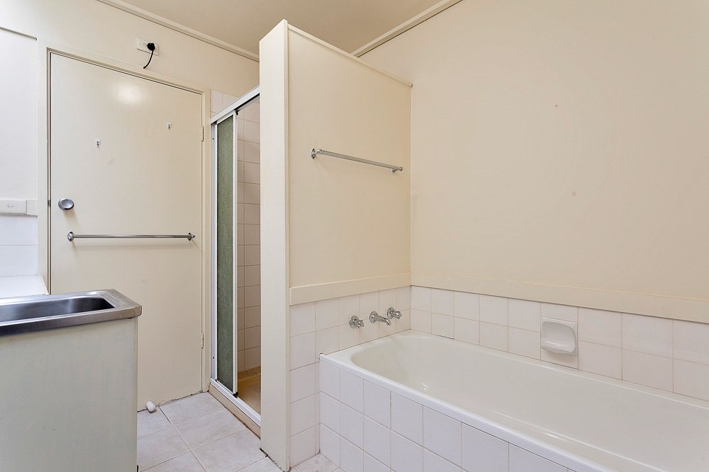 Property Gallery Thumbnail 5