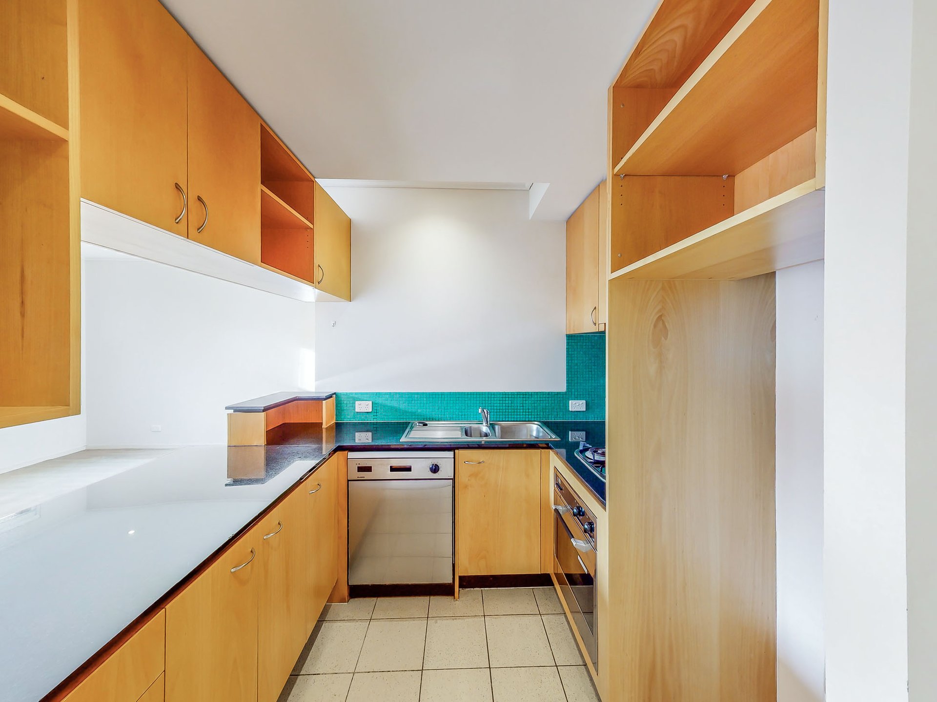 17/28 Harold Street, Hawthorn East image 6