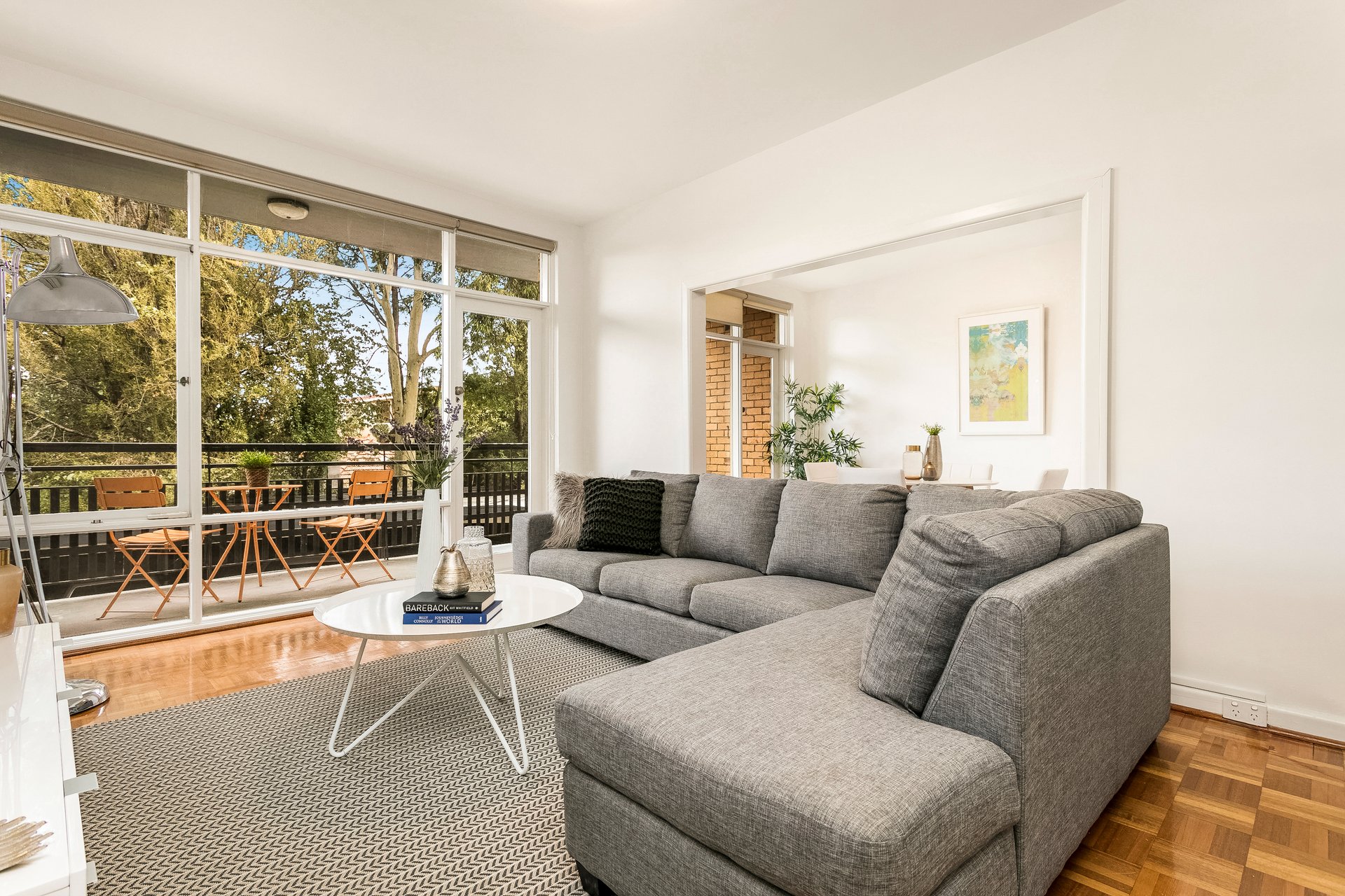17/29 Dickens Street, Elwood image 1