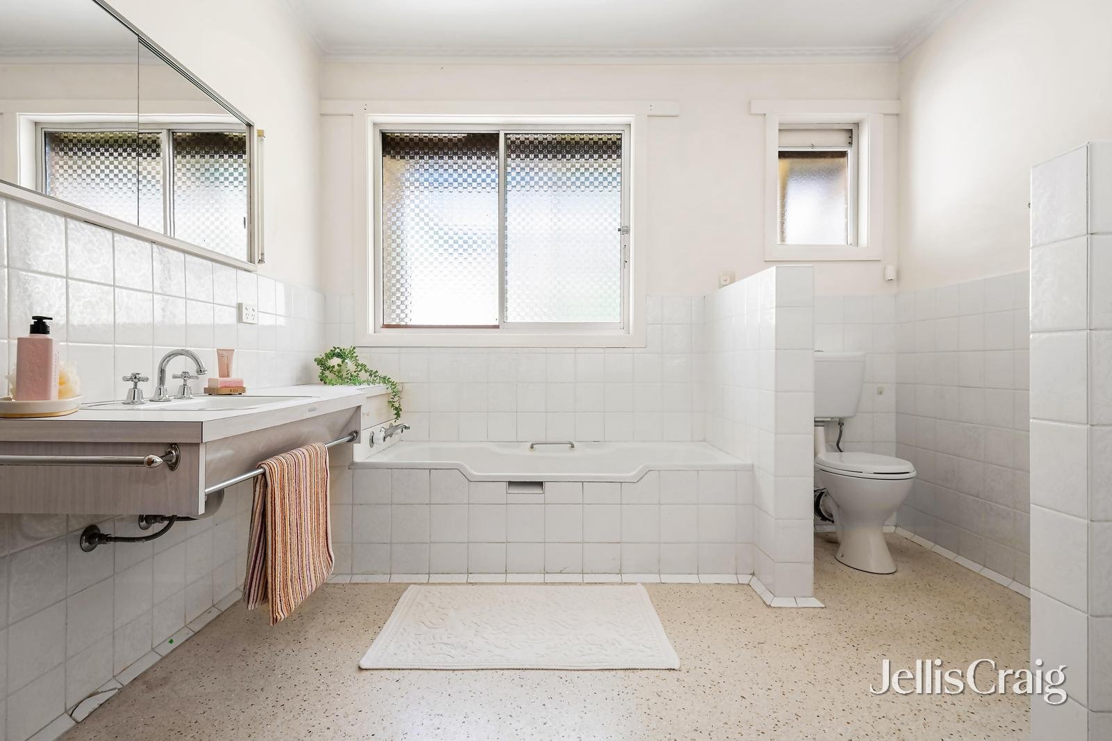 1729 Sturt Street, Alfredton image 10