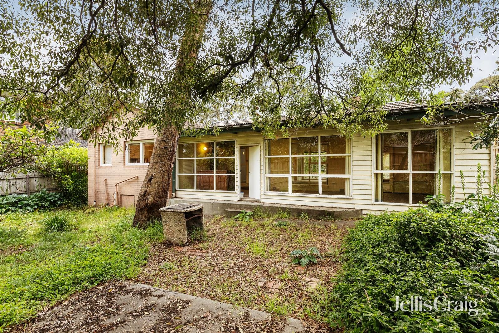 173 Canterbury Road, Blackburn image 8