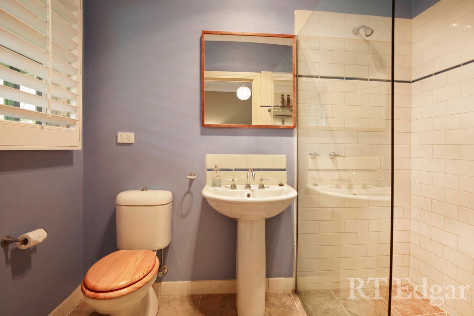 Property Gallery Thumbnail 12