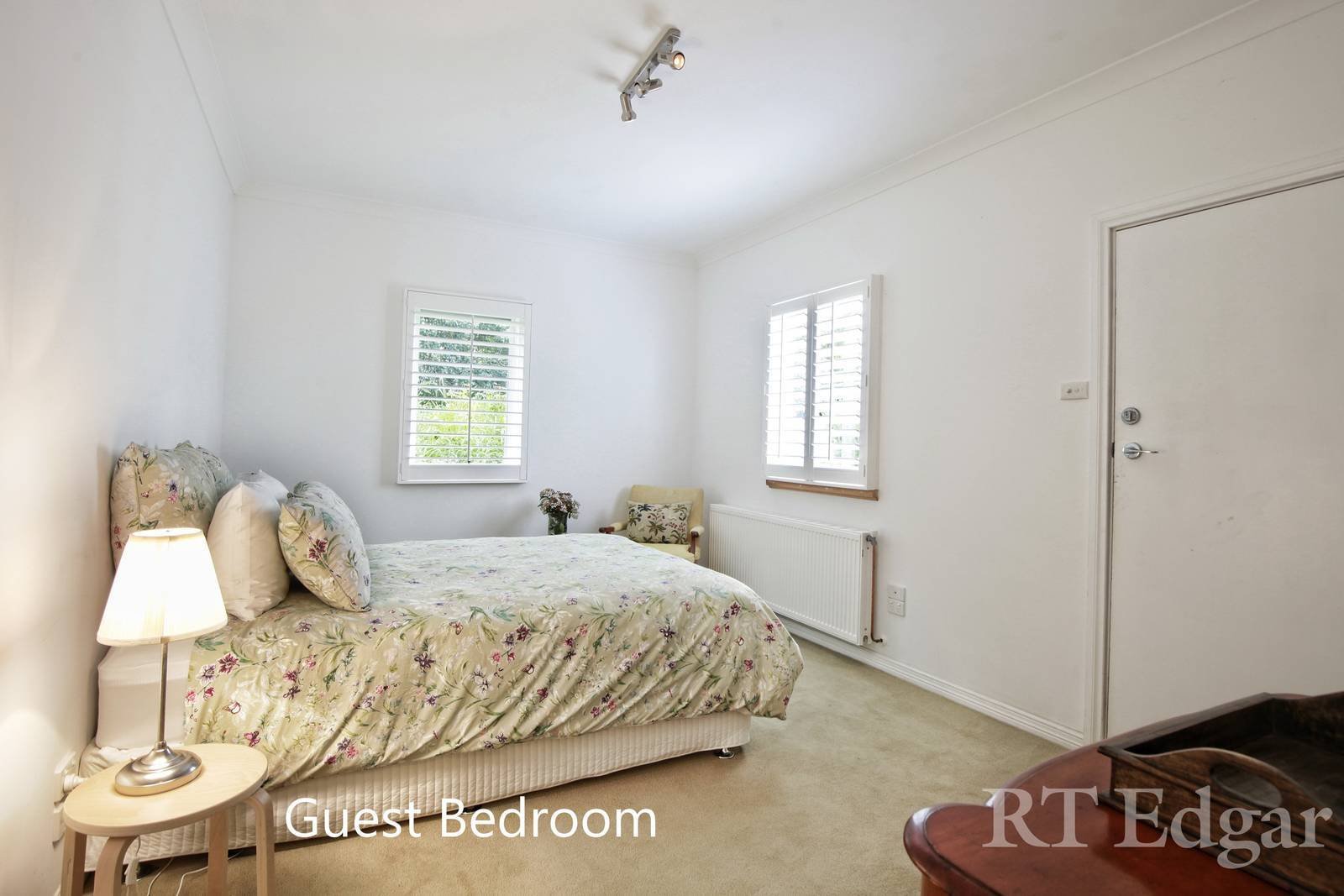 Property Gallery Thumbnail 17