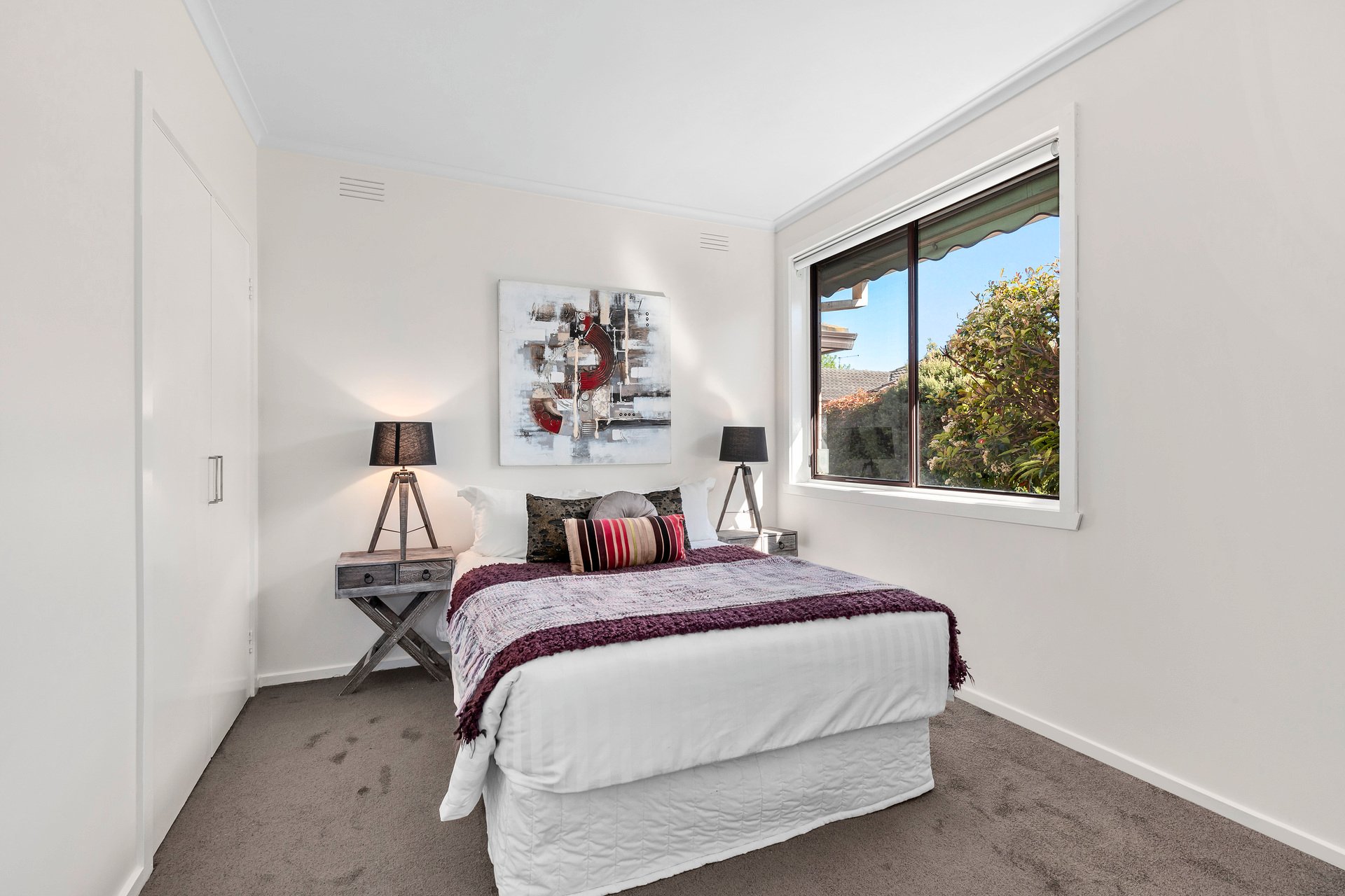 Property Gallery Thumbnail 6