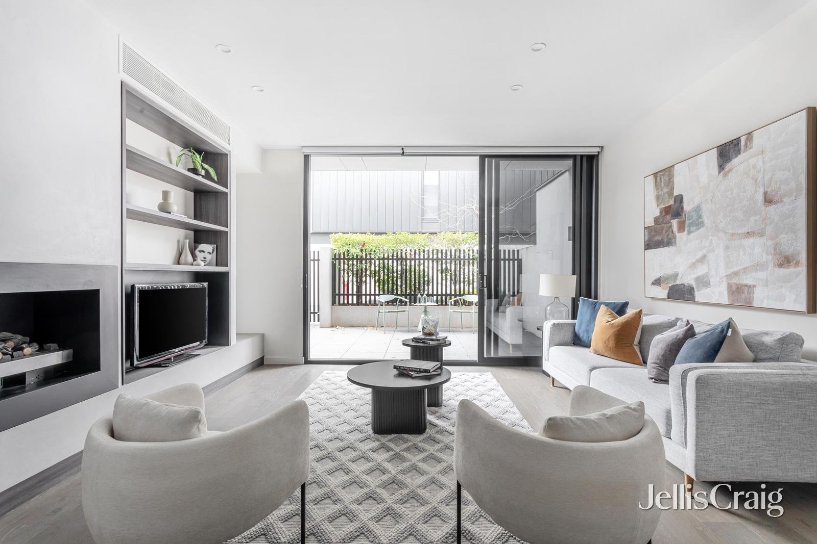 17/3 Wilks Street, Caulfield North image 2