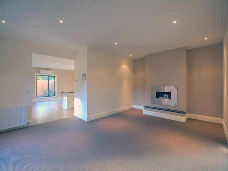 1/731 Canterbury Road, Surrey Hills image 3
