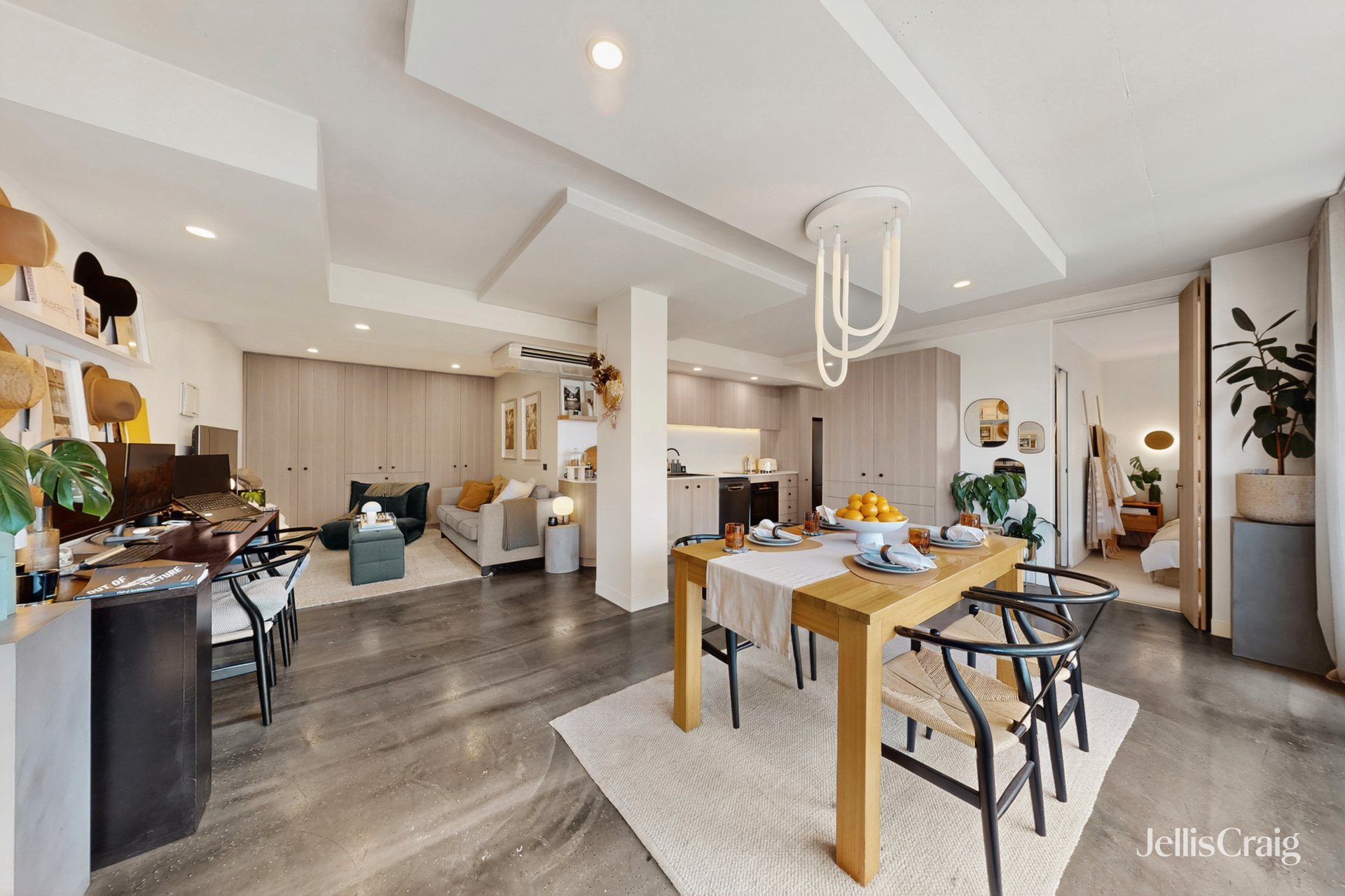 17/33 Johnston Street, Port Melbourne image 1