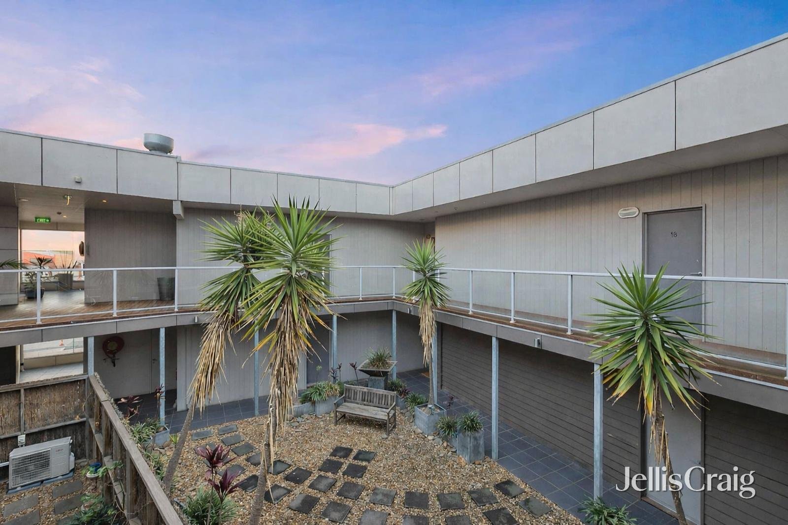 17/334-339 Station Street, Chelsea image 10