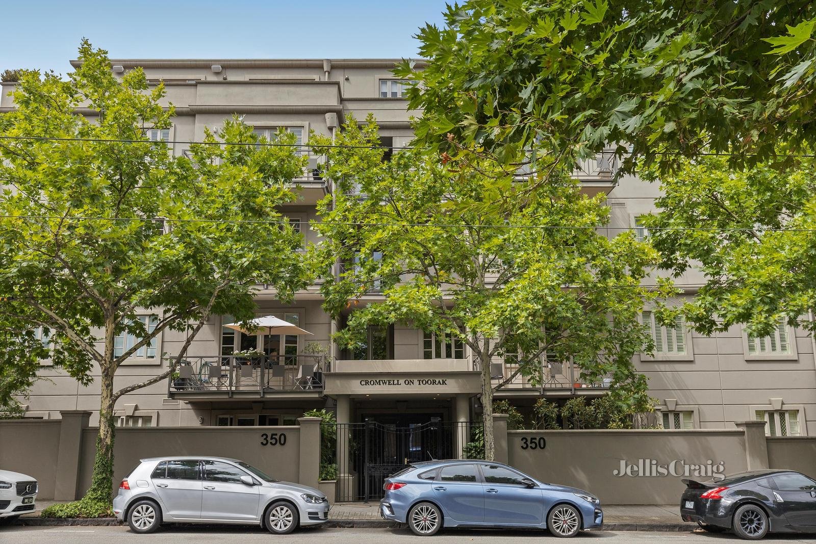 17/350 Toorak Road, South Yarra image 1