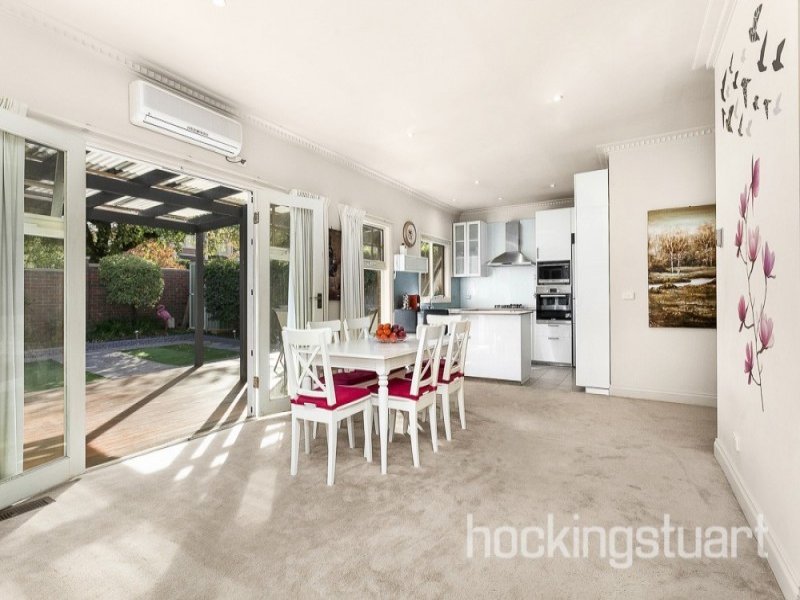 1/74 Balwyn Road, Balwyn image 2