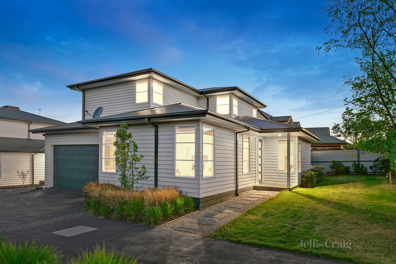 1/74 Henry Street, Greensborough image 1