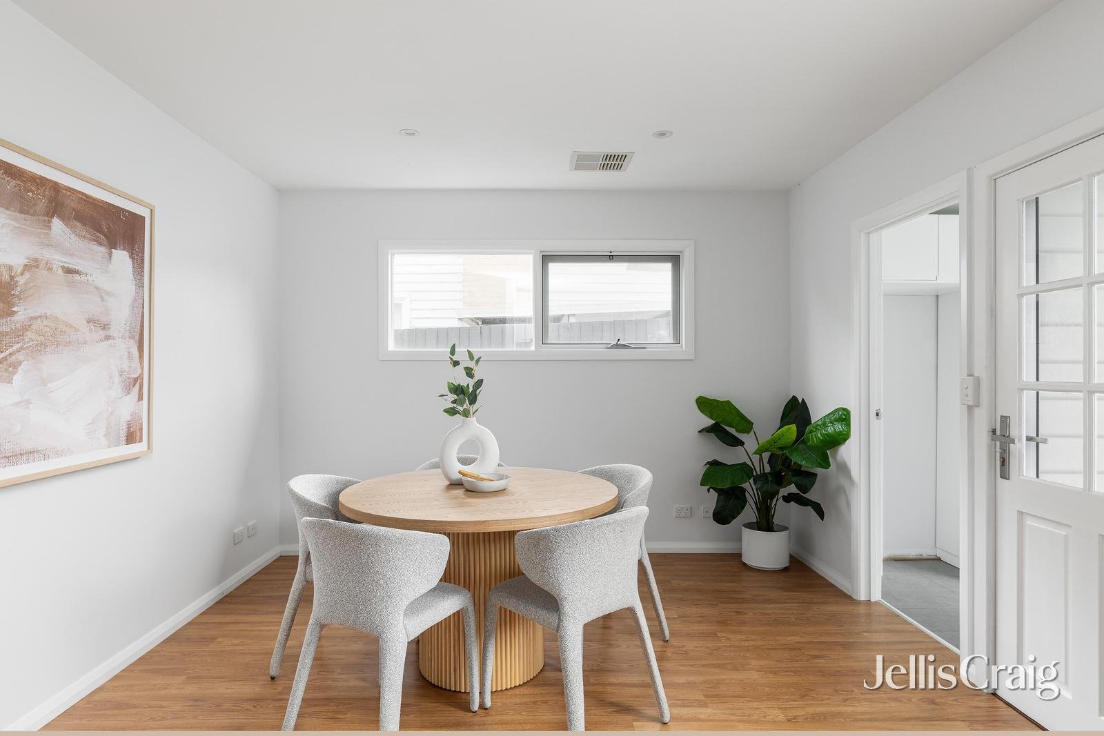 174 Nell Street, Greensborough image 6