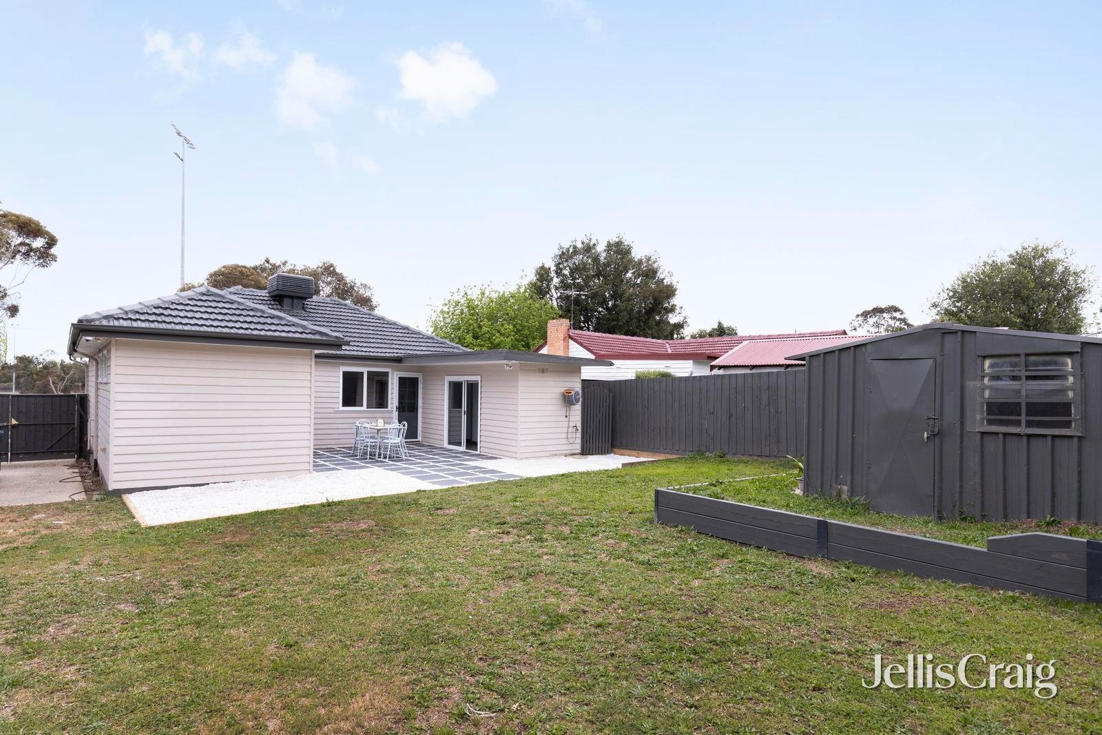 174 Nell Street, Greensborough image 15