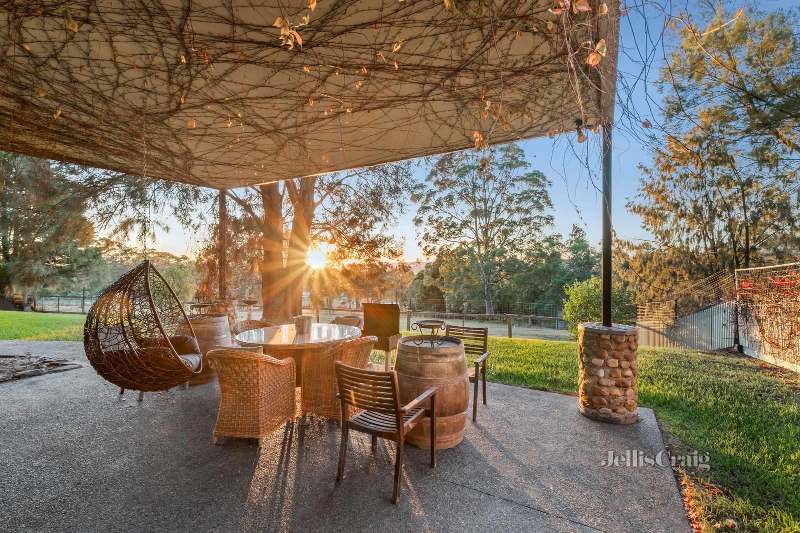 174 Pine Avenue, Badger Creek image 2