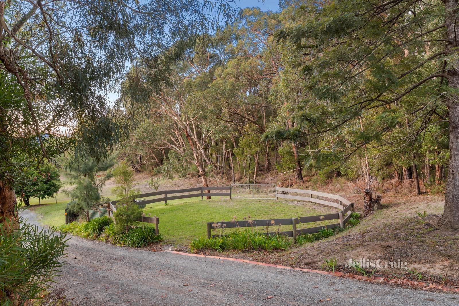 174 Pine Avenue, Badger Creek image 3