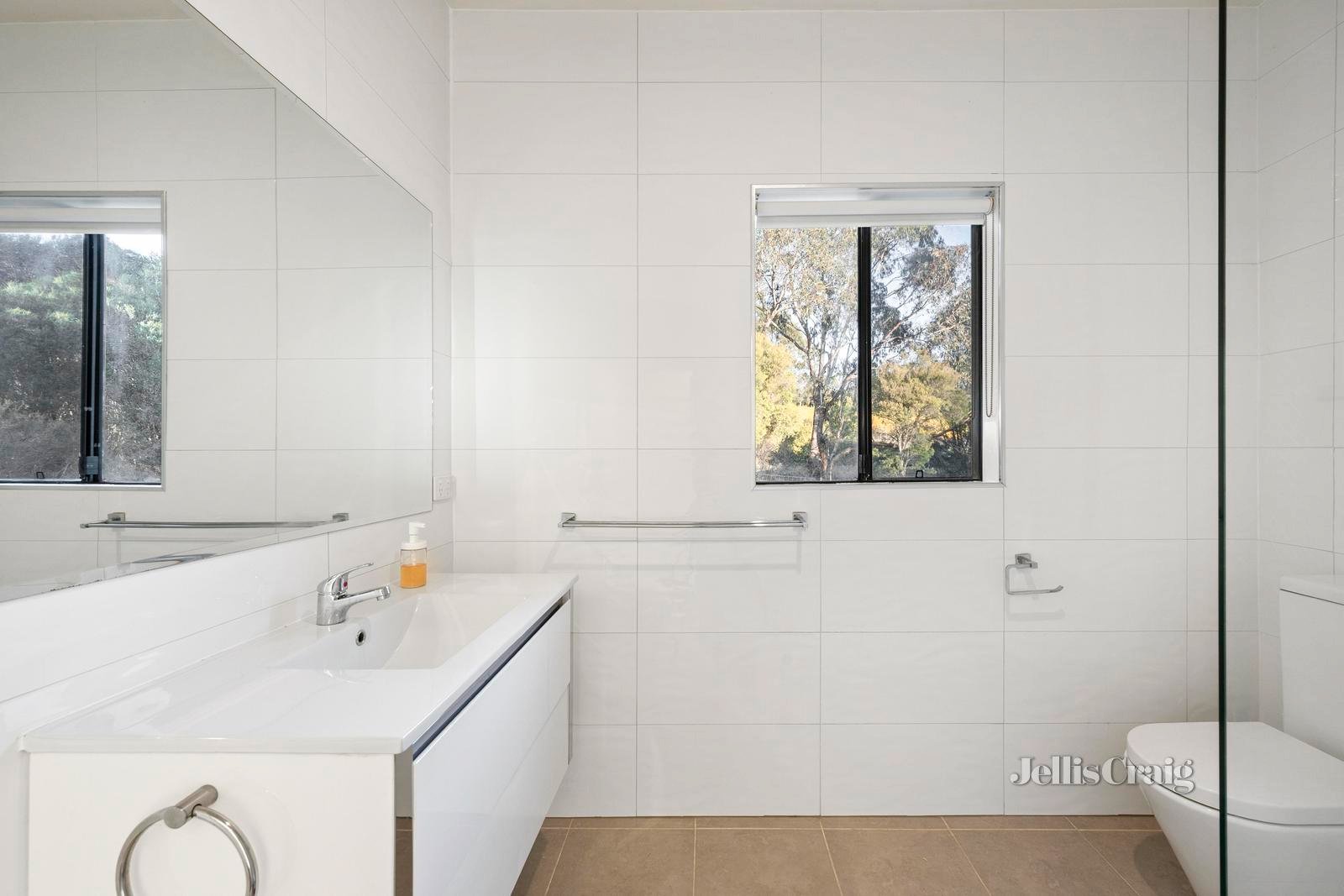 174 Pine Avenue, Badger Creek image 19