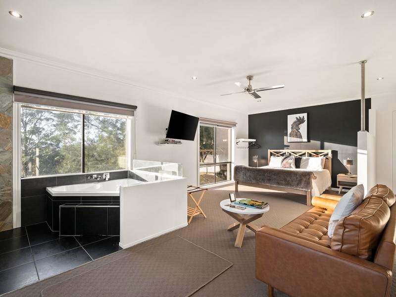 174 Pine Avenue, Badger Creek image 11