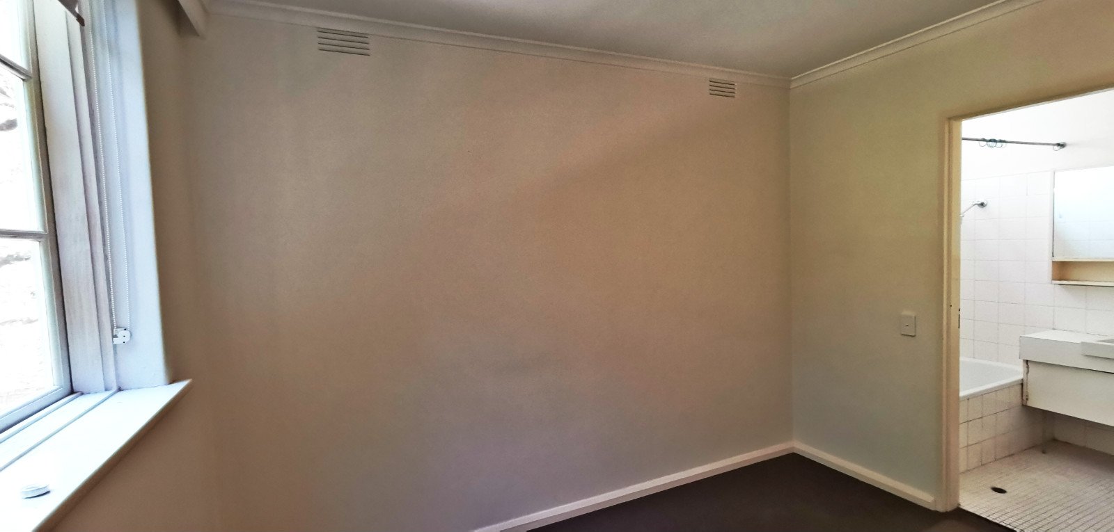 Property Gallery Thumbnail 4