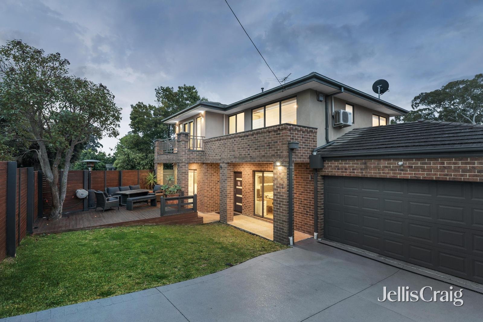1/75 Atkinson Street, Templestowe image 2
