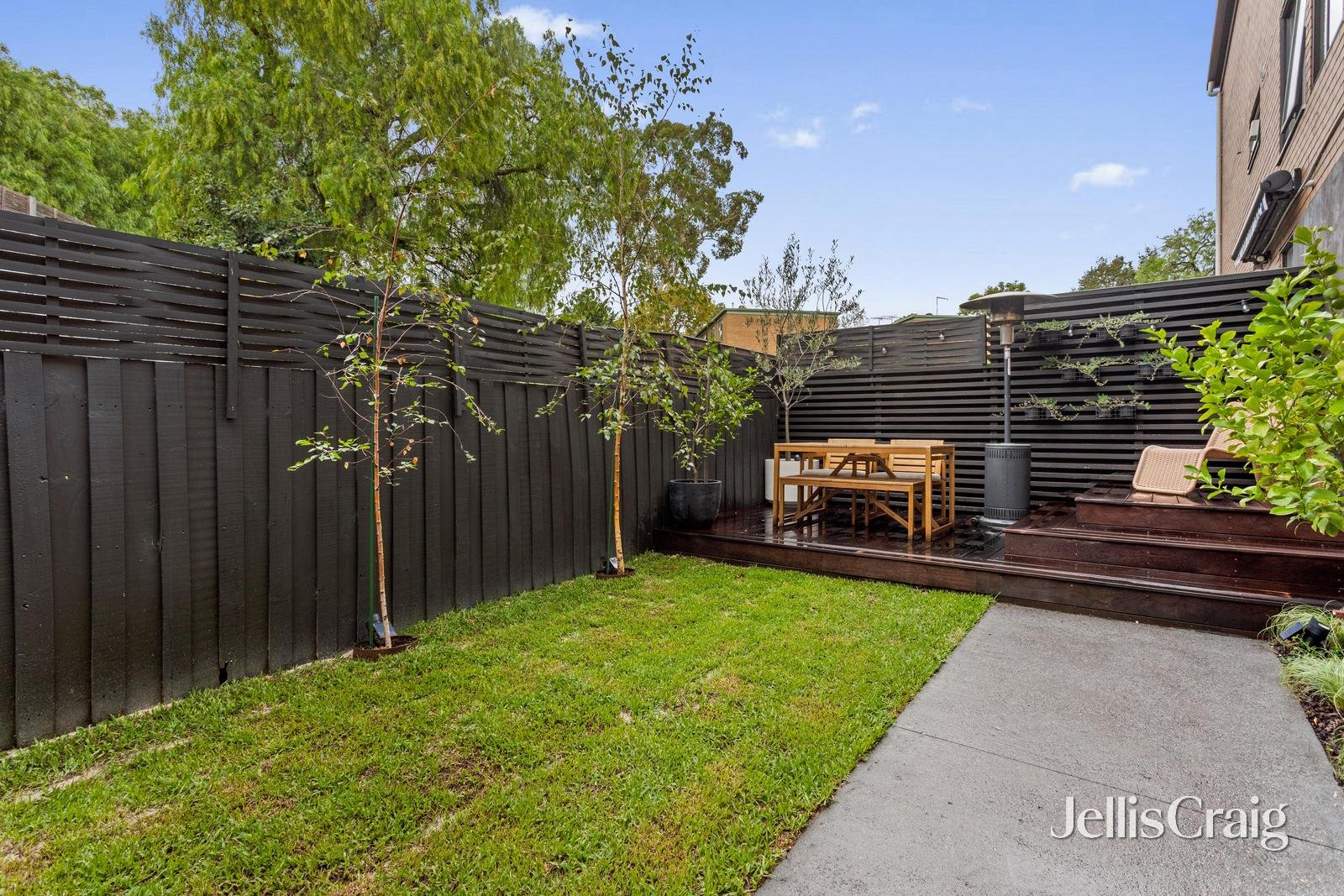 1/75 Denham Street, Hawthorn image 1