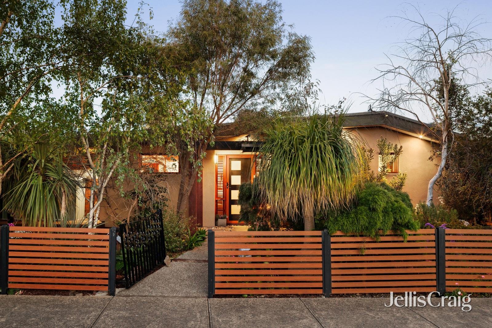 175 Flaxen Hills Road, Doreen image 1
