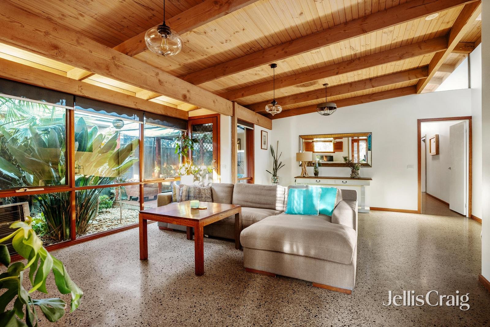 175 Flaxen Hills Road, Doreen image 2