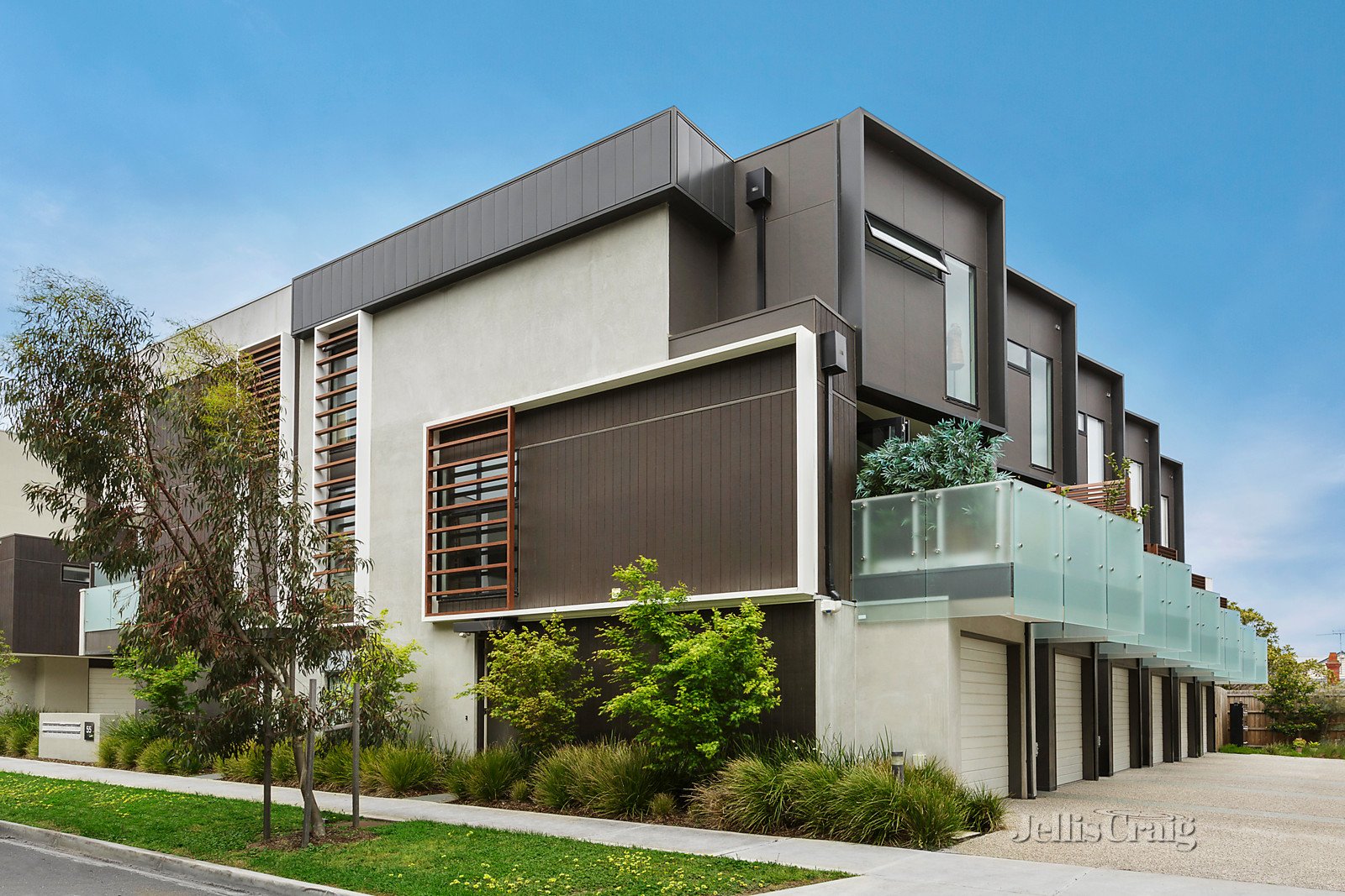 1/75 Gadd Street, Northcote image 1