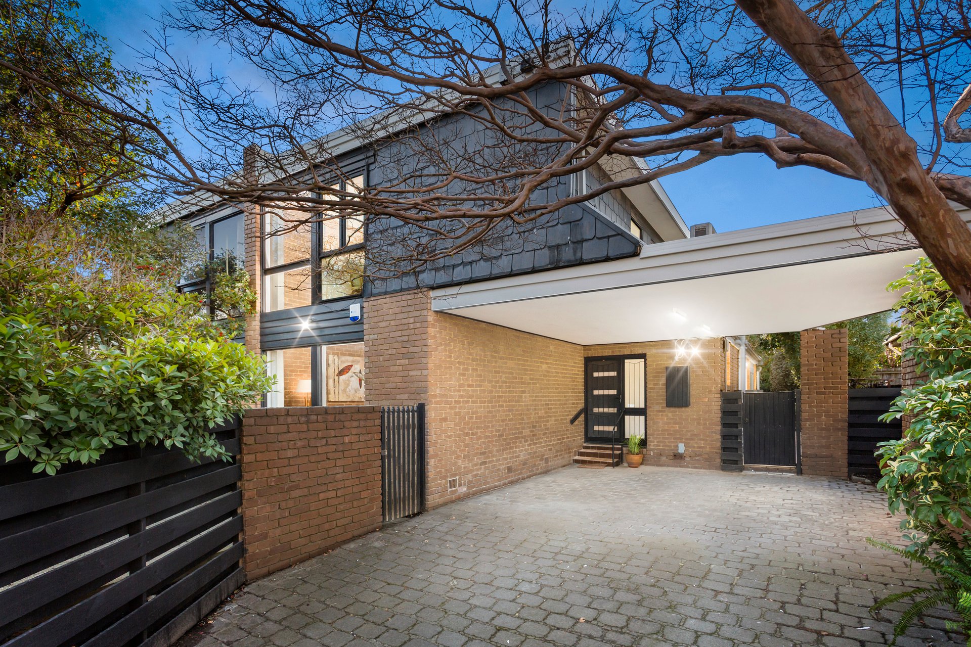 Property Gallery - Main Image