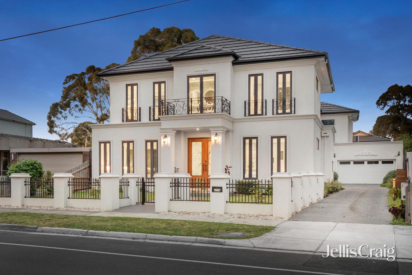 1/76 Capital Avenue, Glen Waverley image 2
