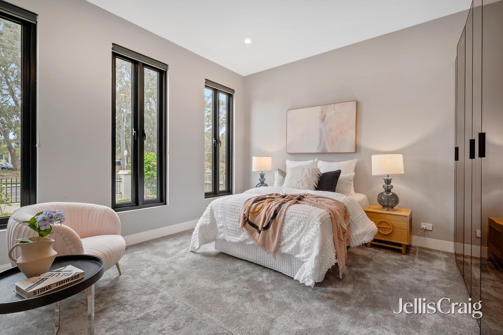 1/76 Capital Avenue, Glen Waverley image 7
