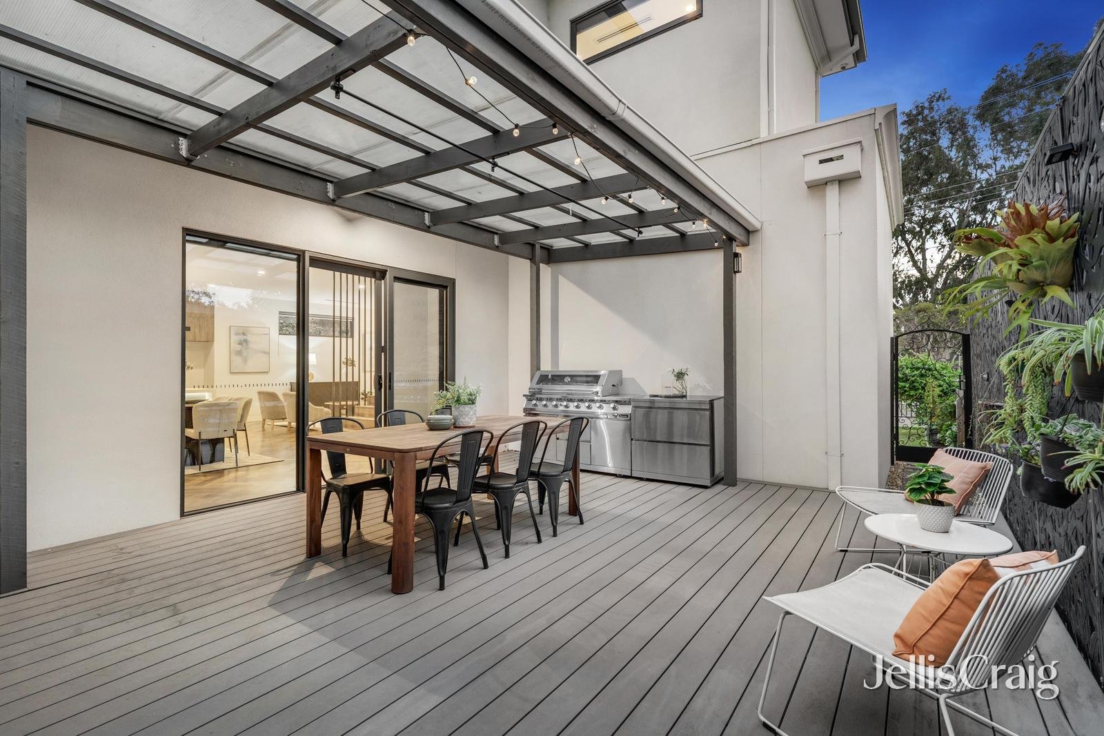 1/76 Capital Avenue, Glen Waverley image 11